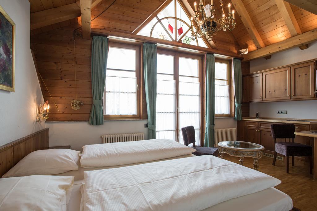 Meiser Rosenstuben Hotel Fichtenau Buitenkant foto
