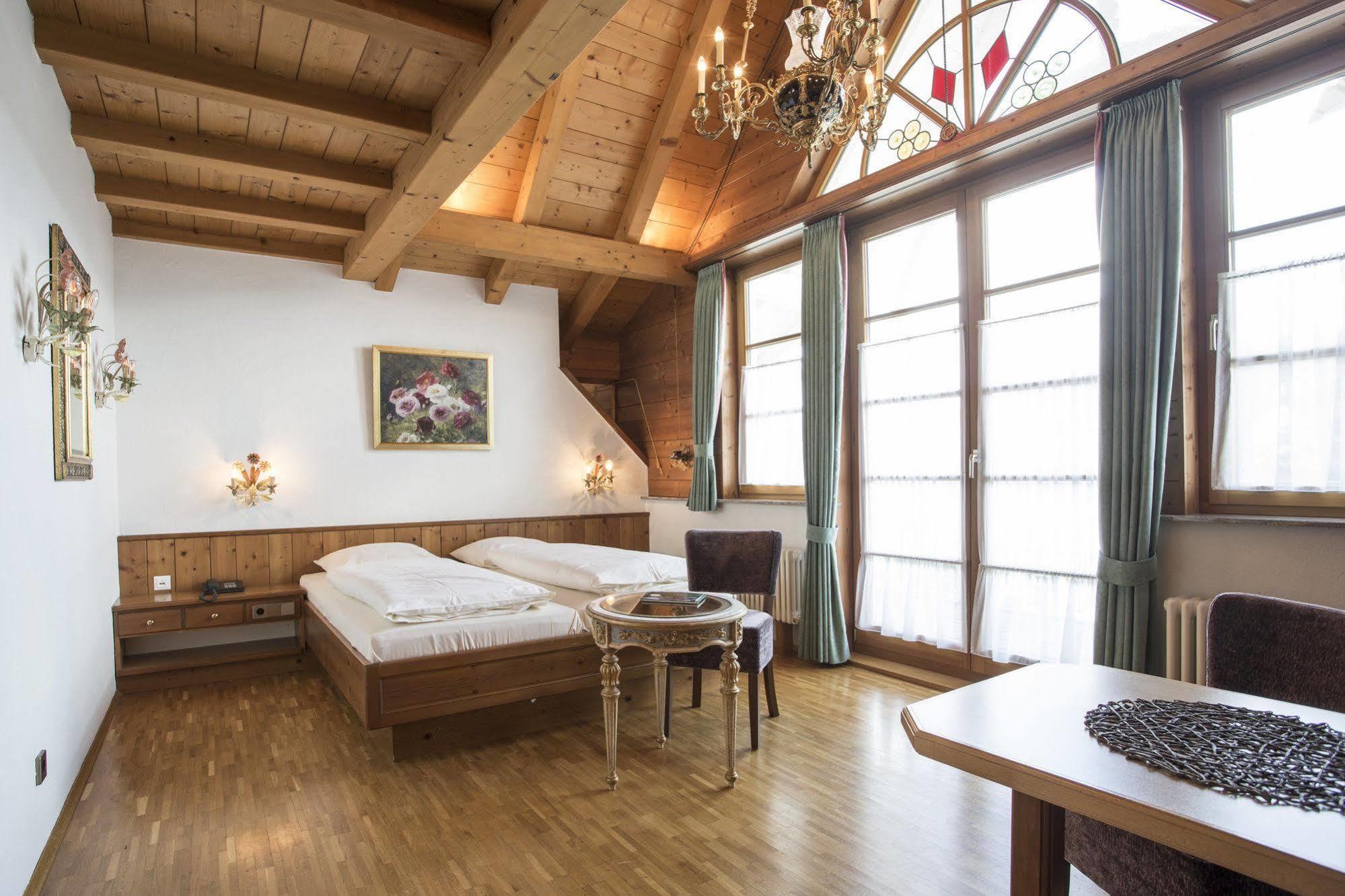 Meiser Rosenstuben Hotel Fichtenau Buitenkant foto